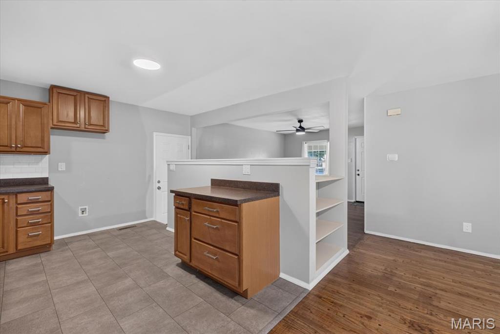 7416 Foxmont Drive Property Photo 15