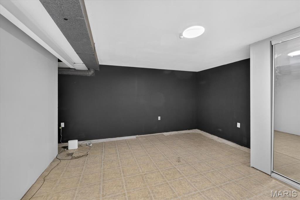 7416 Foxmont Drive Property Photo 32