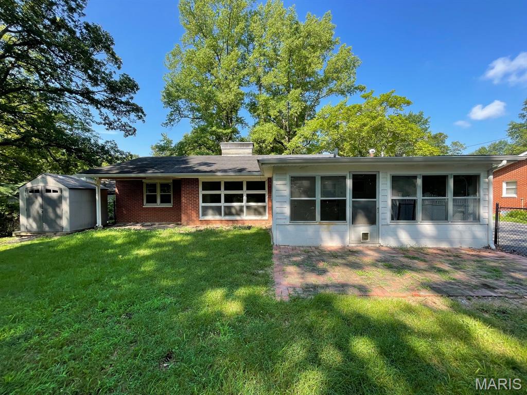 2131 Hill Crest Drive Property Photo 15