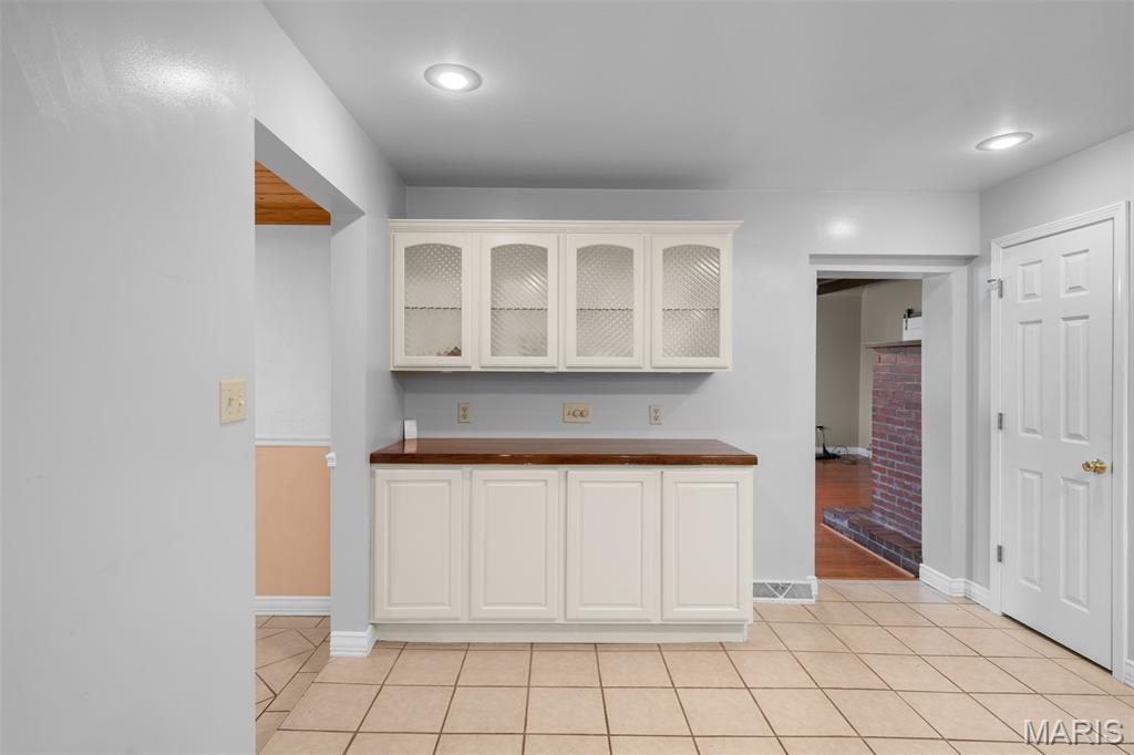 2760 Highway C Property Photo 9