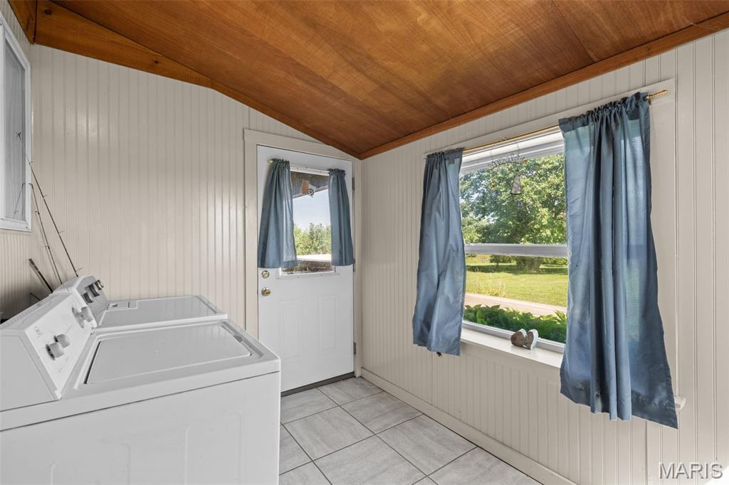 2760 Highway C Property Photo 29