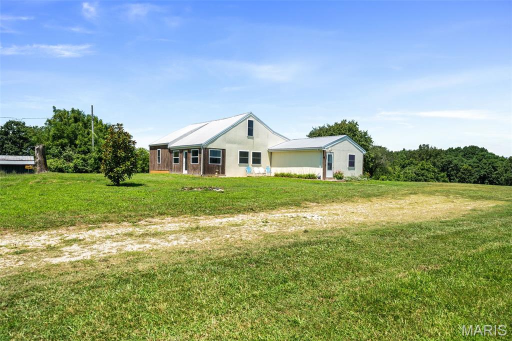 2760 Highway C Property Photo 35