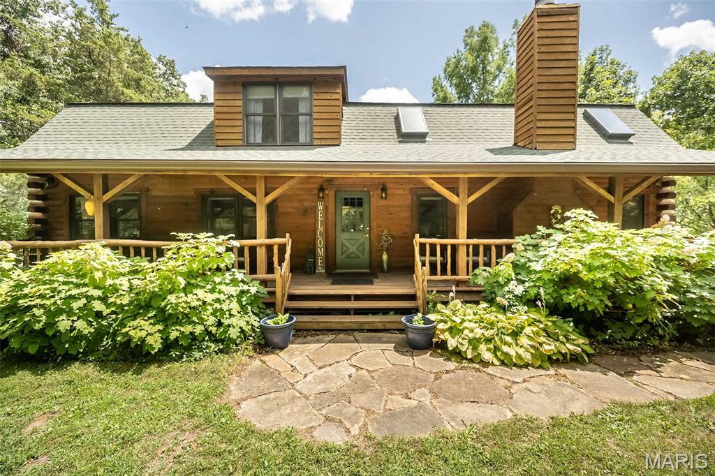 8 Whippoorwill Court Property Photo 1