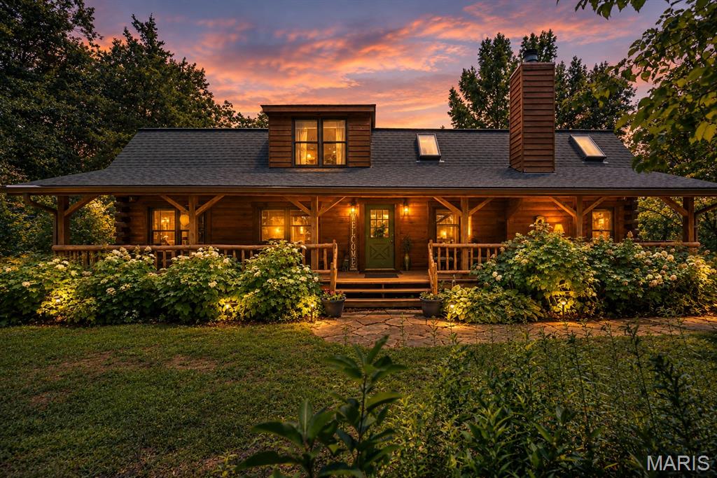8 Whippoorwill Court Property Photo 1