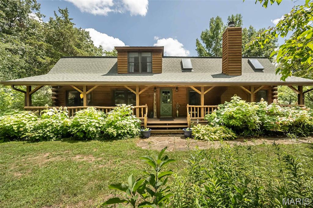 8 Whippoorwill Court Property Photo 5