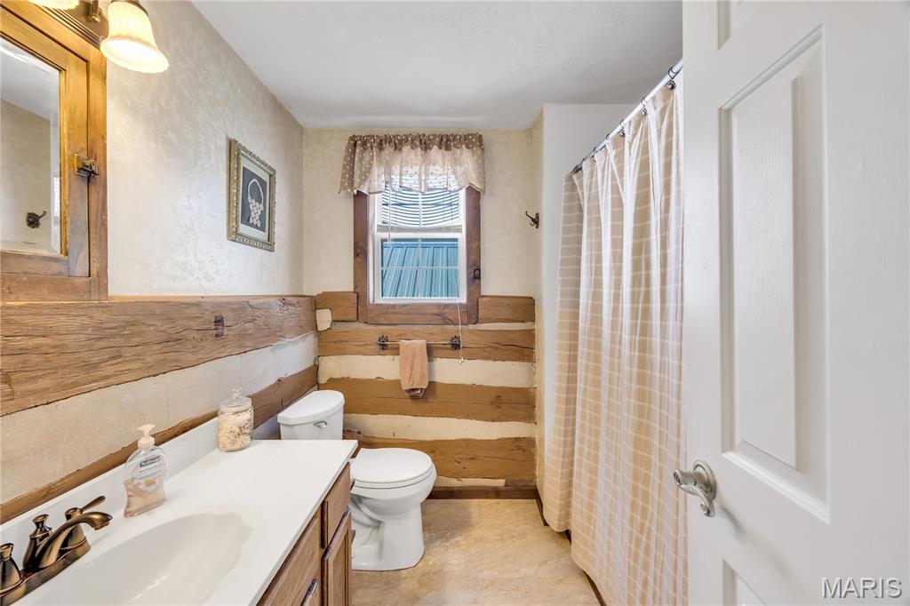 2302 Berkemeyer Road Property Photo 34