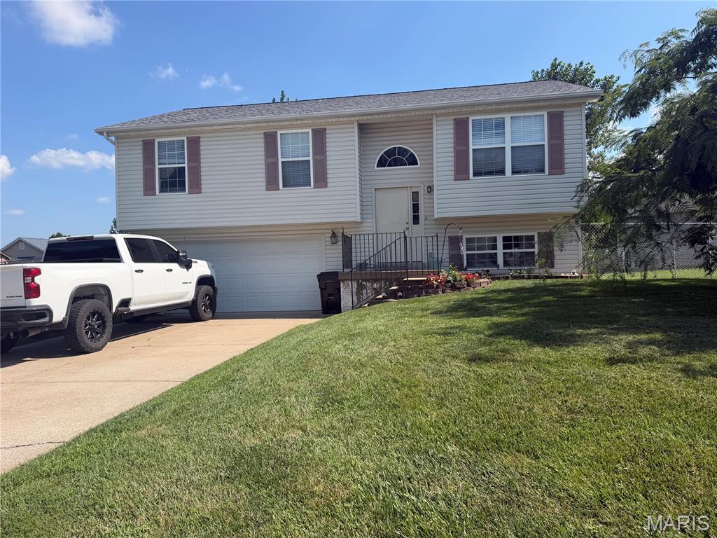 250 Derek Drive Property Photo 1