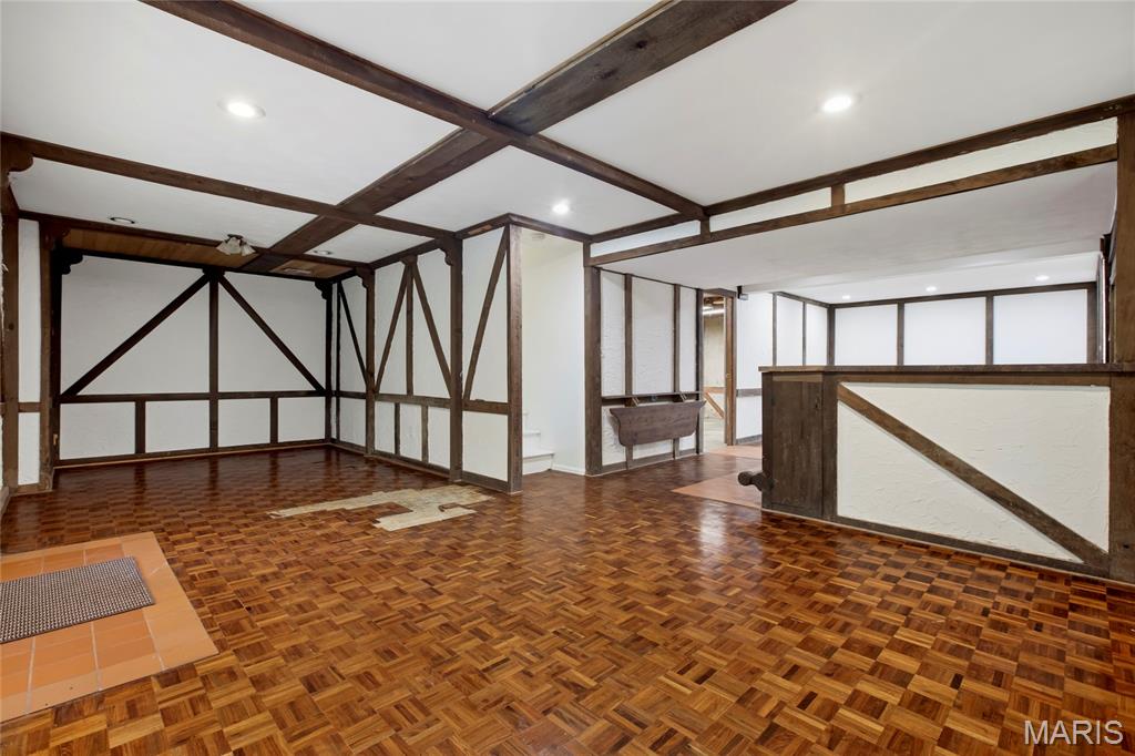 808 Dinard Drive Property Photo 14