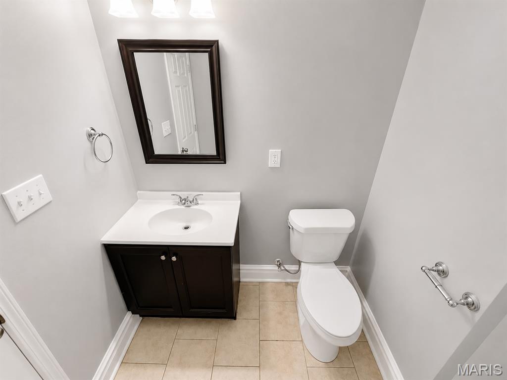 5138 Waterman Boulevard Property Photo 17