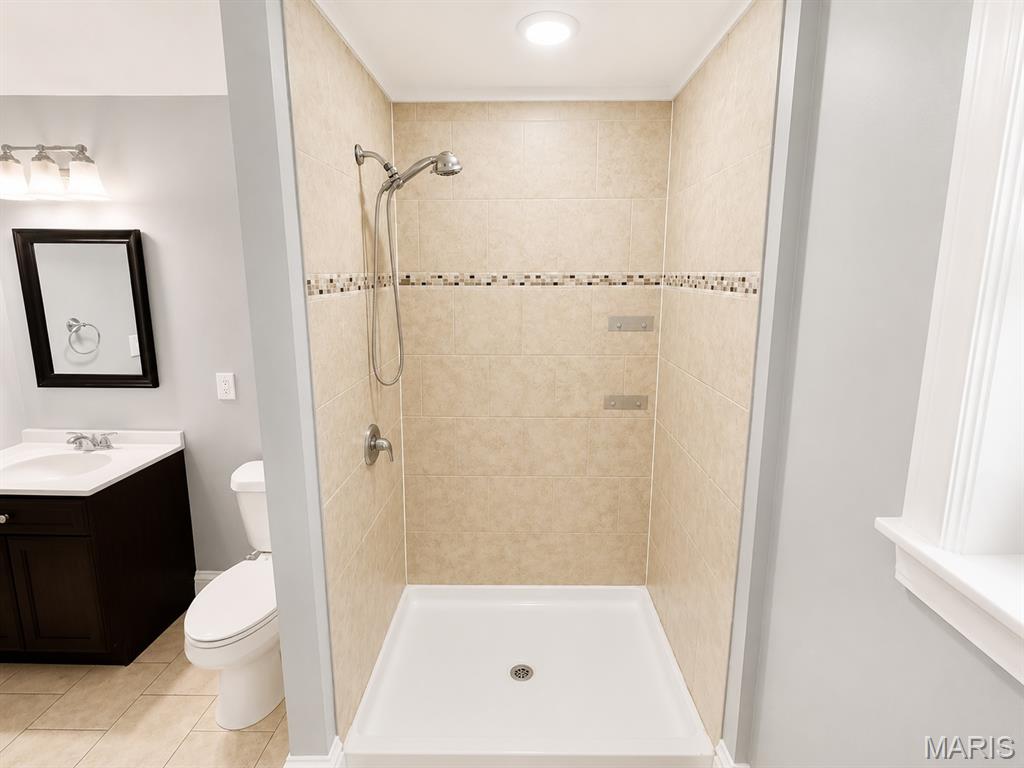 5138 Waterman Boulevard Property Photo 18