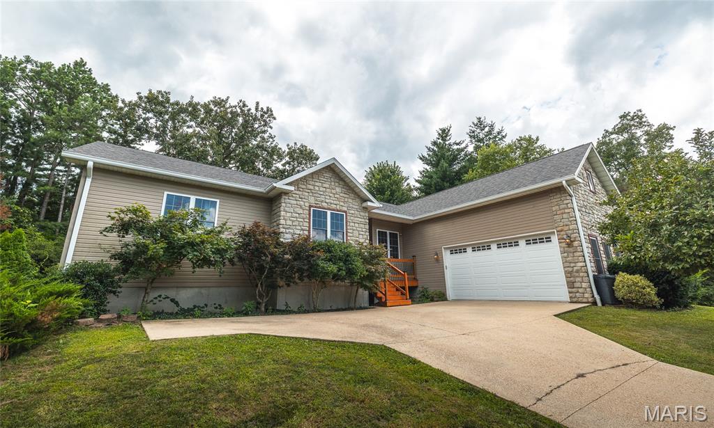 10470 Pine Needle Circle