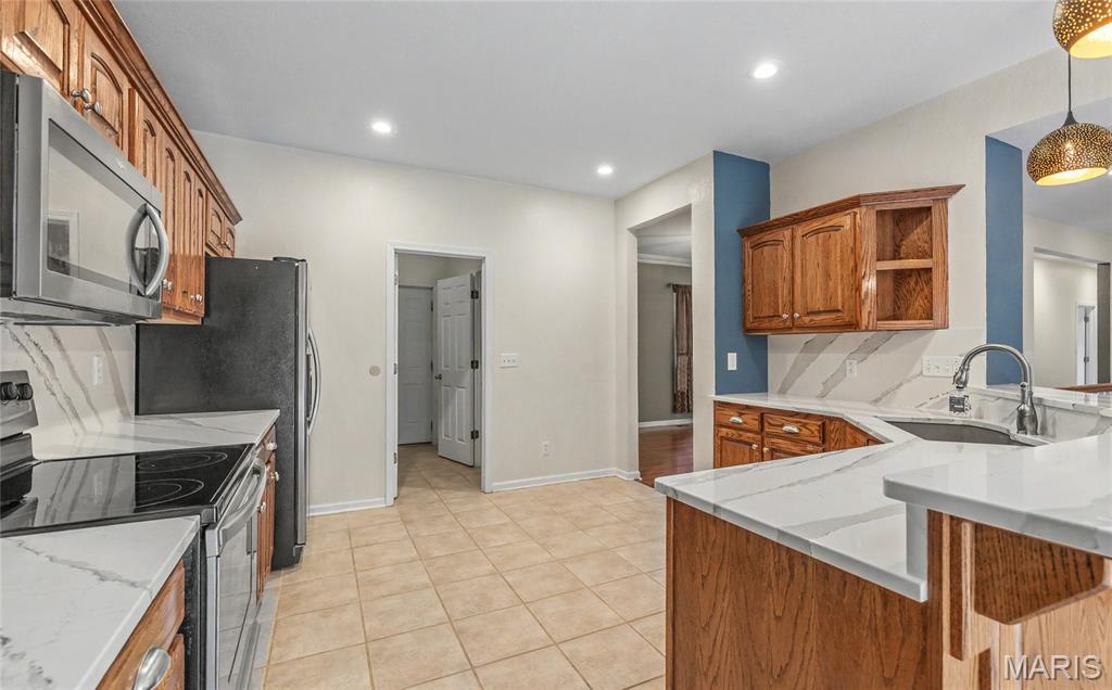 10470 Pine Needle Circle Property Photo 11