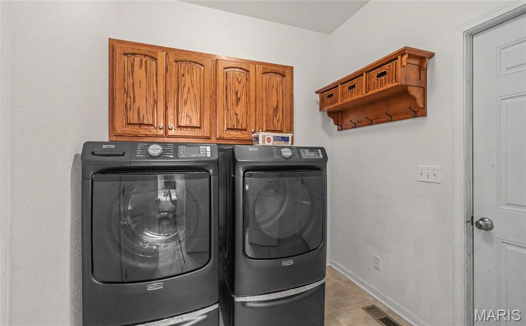 10470 Pine Needle Circle Property Photo 26