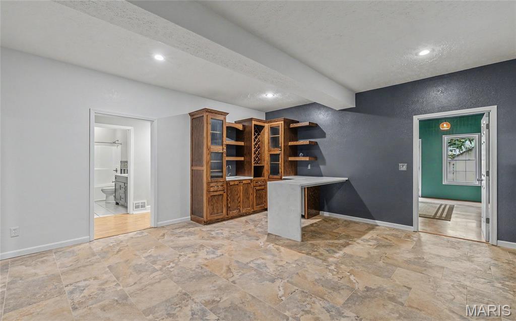 10470 Pine Needle Circle Property Photo 32