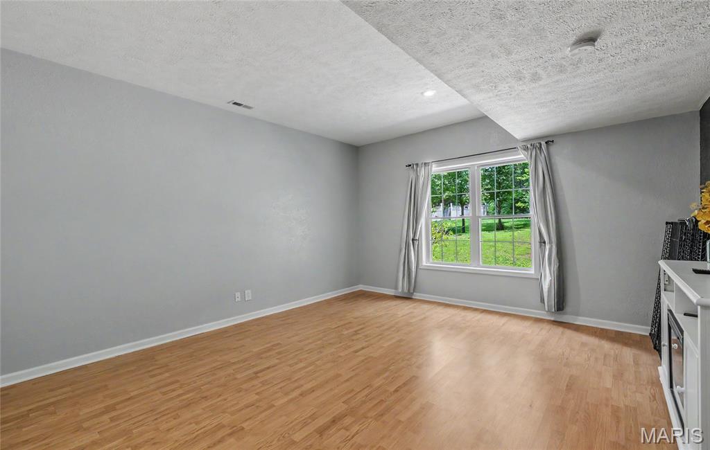 10470 Pine Needle Circle Property Photo 38