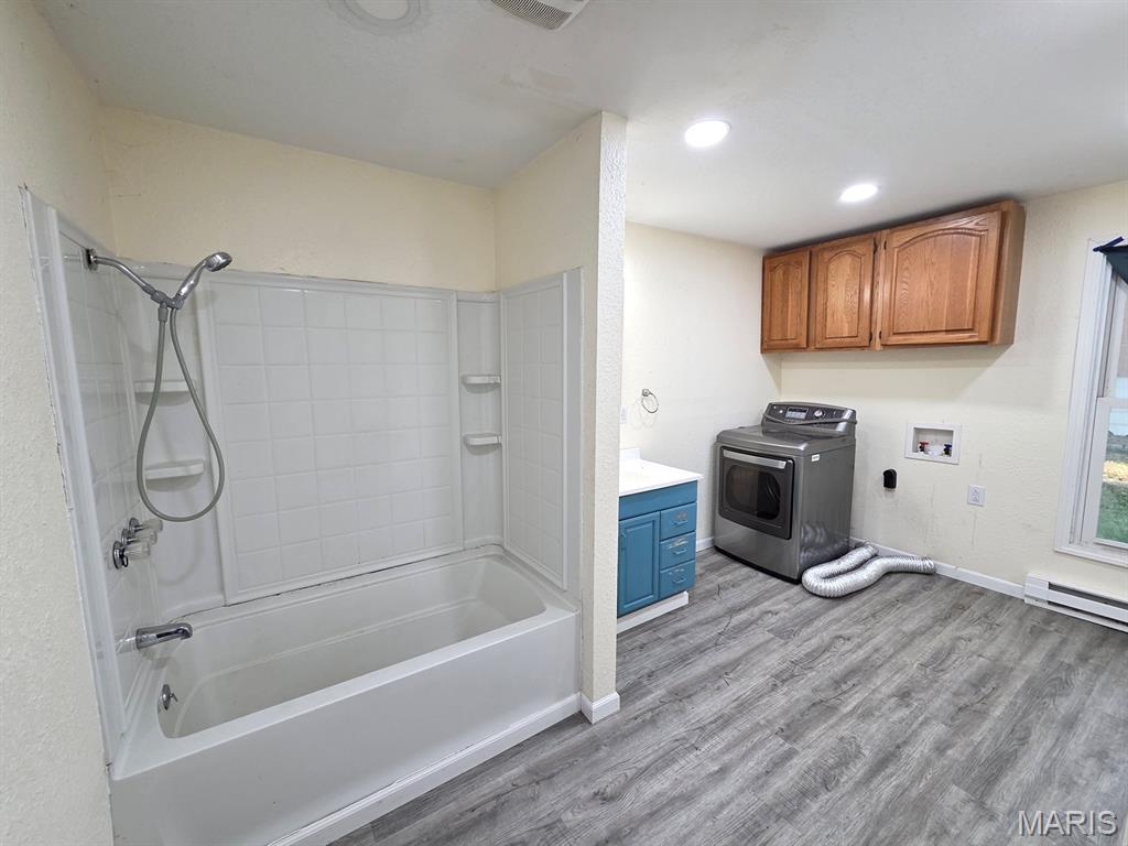 256 N Jefferson Street Property Photo 15