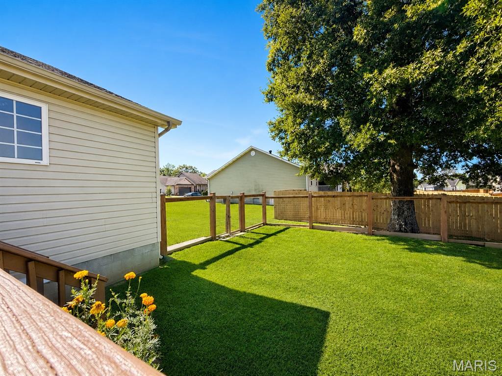 222 Century Property Photo 17