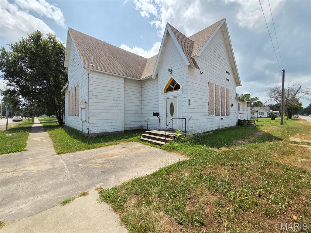 266 N Jefferson Street Property Photo 3