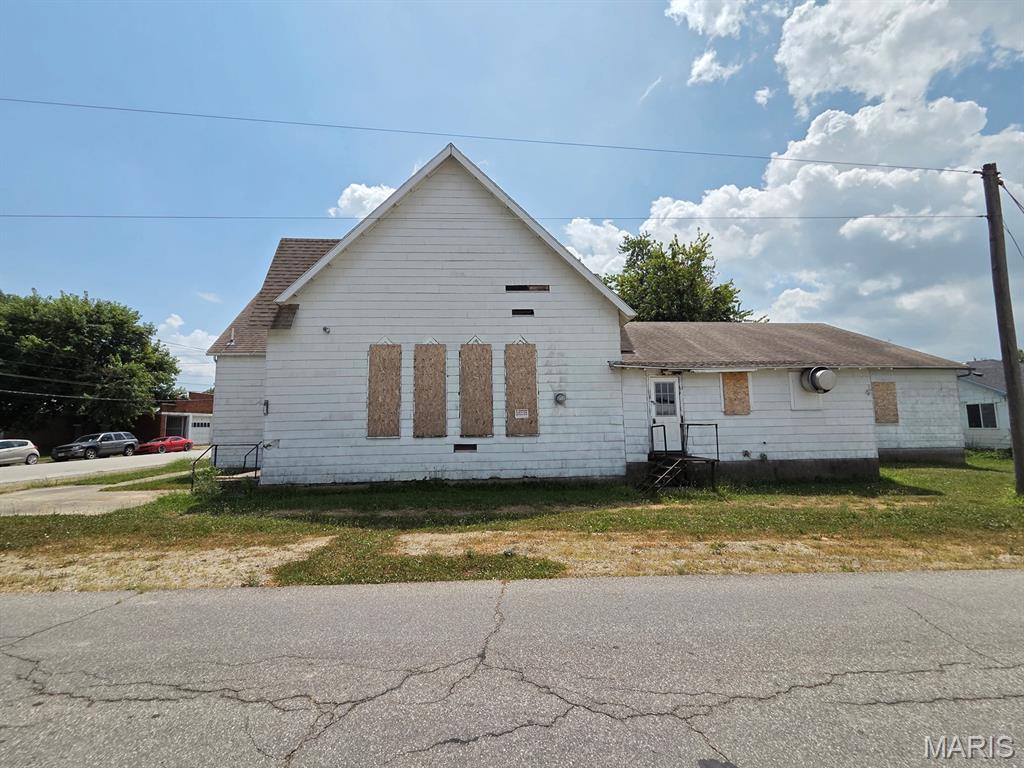 266 N Jefferson Street Property Photo 6