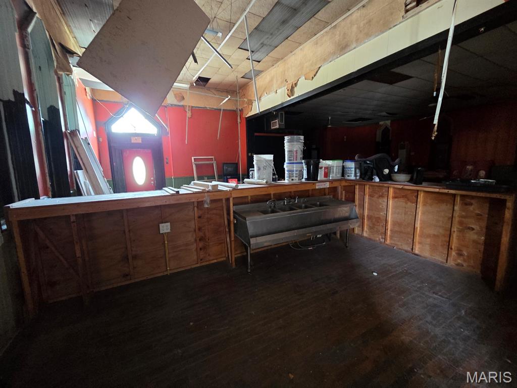 266 N Jefferson Street Property Photo 18