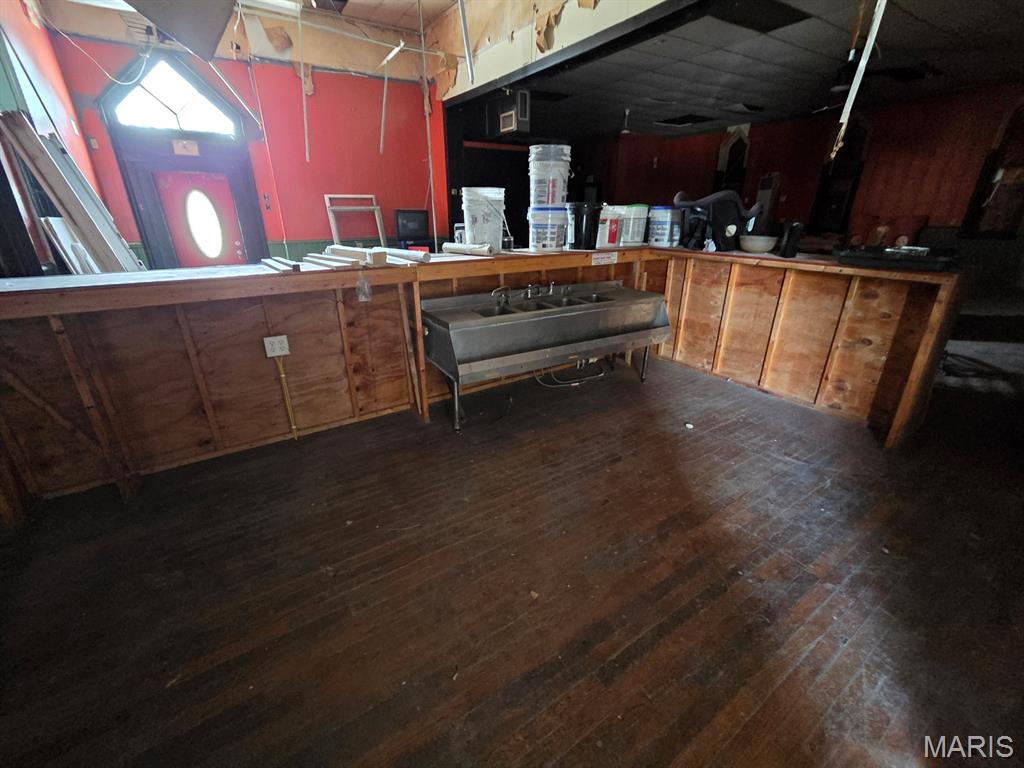266 N Jefferson Street Property Photo 19