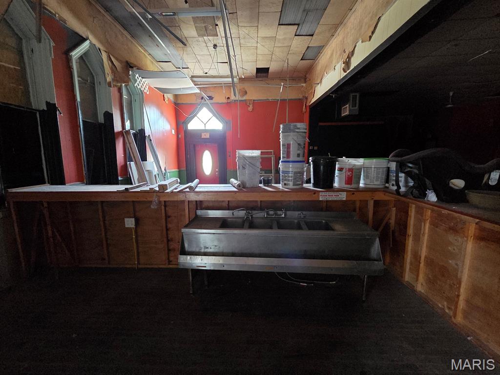 266 N Jefferson Street Property Photo 20