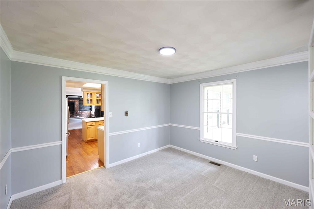 26045250 Property Photo 17