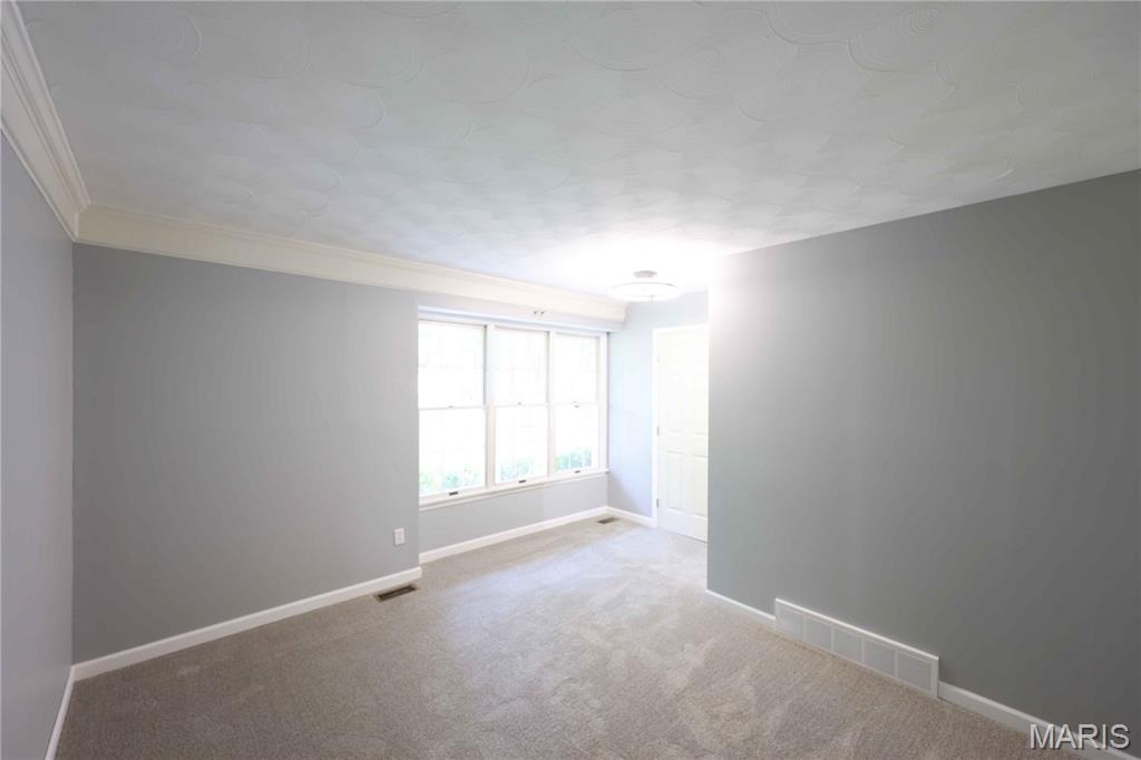 26045250 Property Photo 20