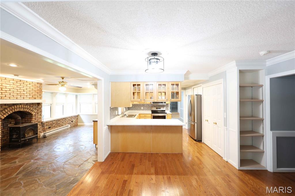 26045250 Property Photo 25