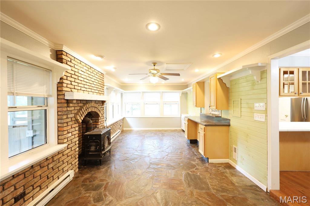 26045250 Property Photo 30