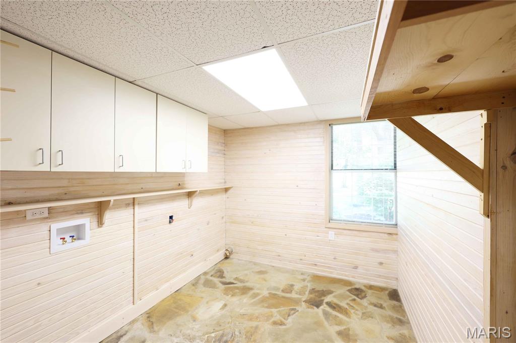 26045250 Property Photo 40