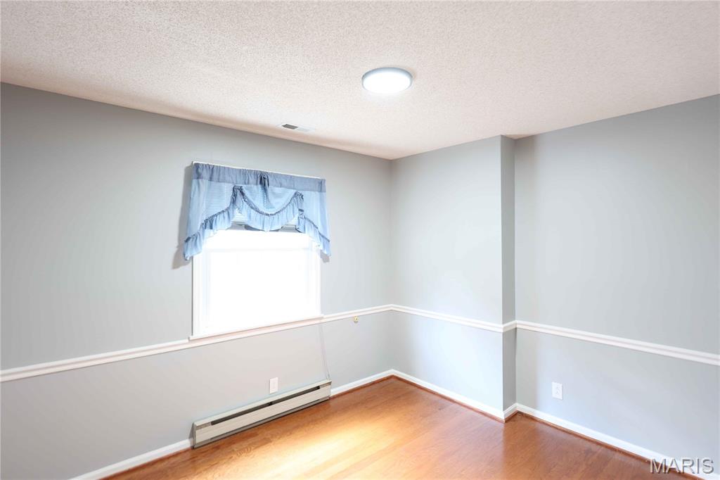 26045250 Property Photo 47