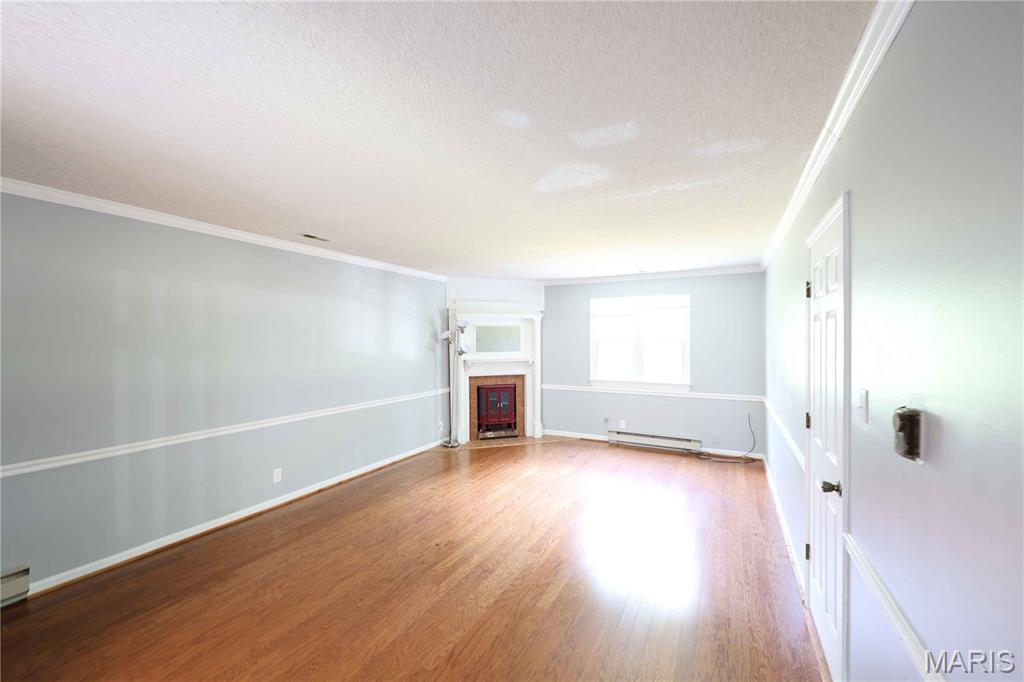 26045250 Property Photo 55