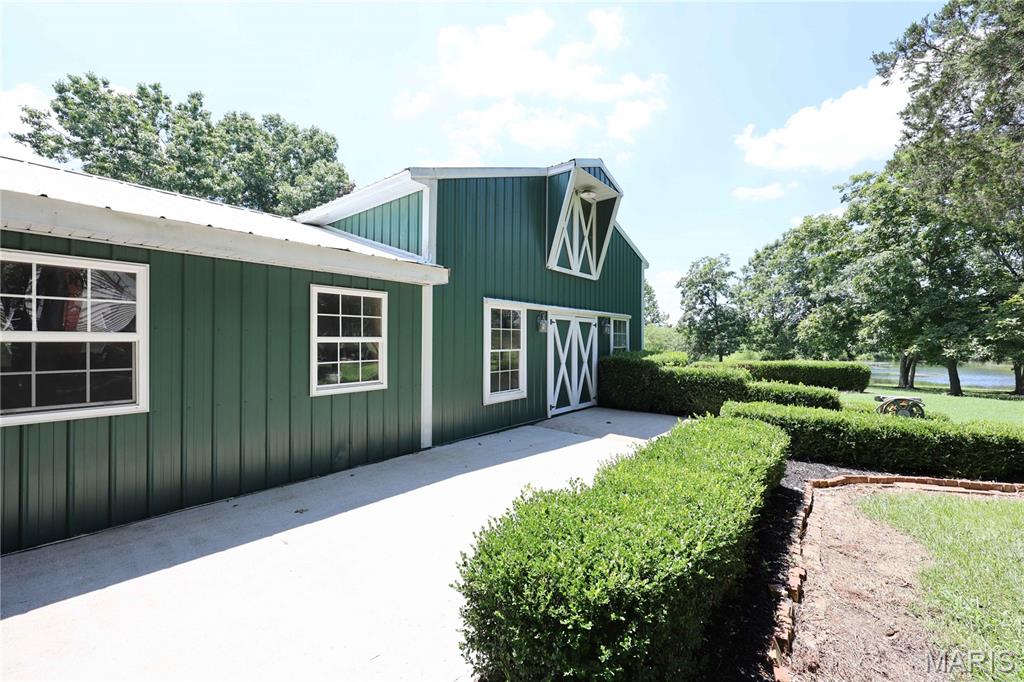 26045250 Property Photo 77