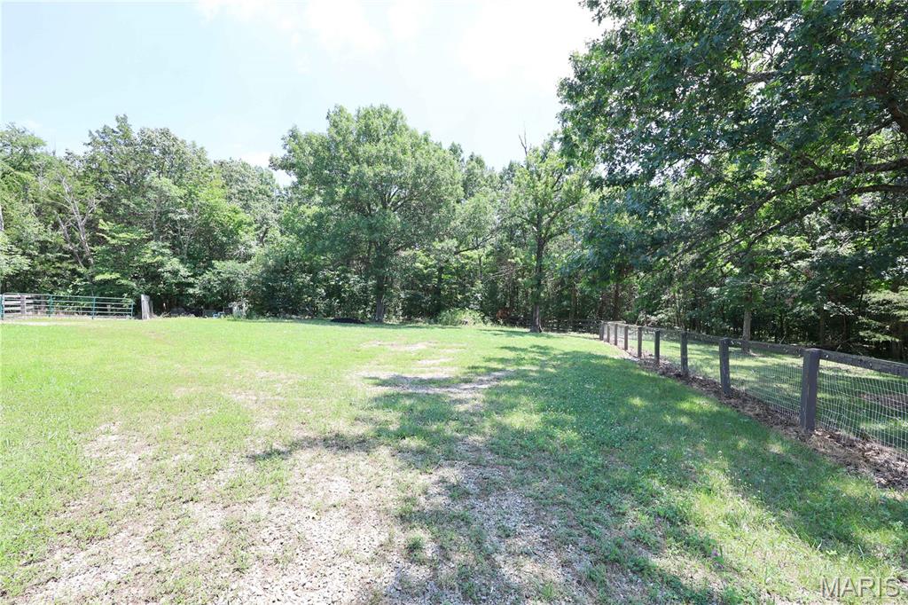 26045250 Property Photo 80