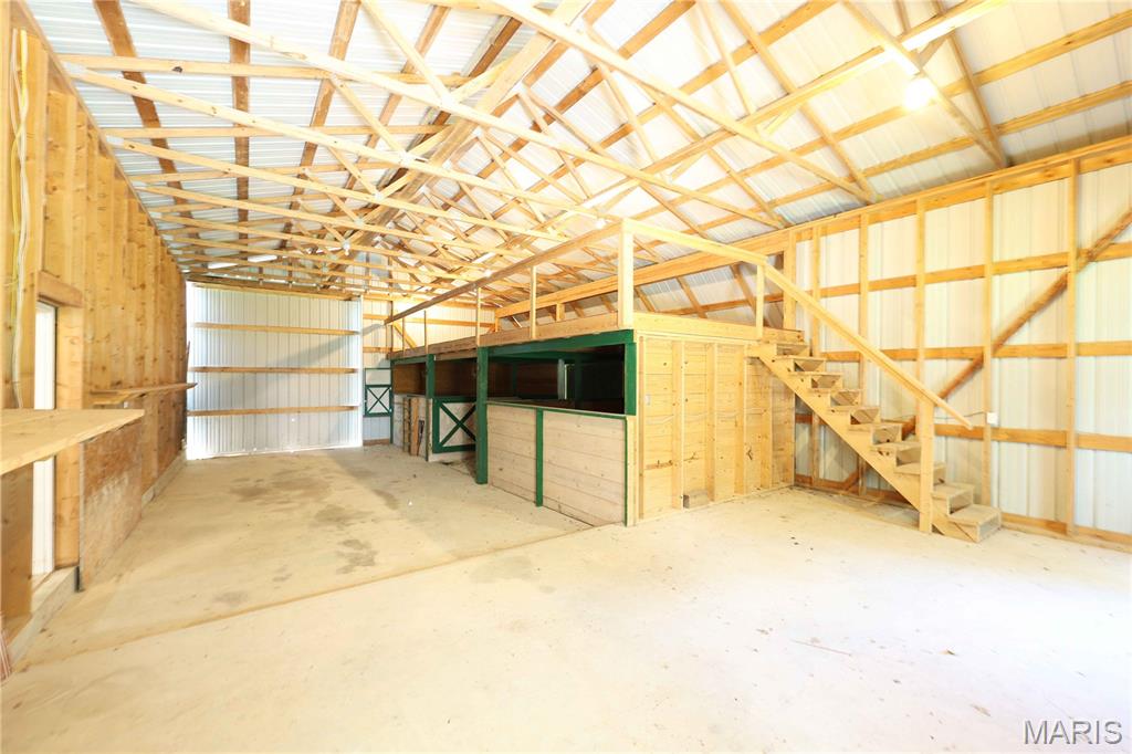 26045250 Property Photo 83