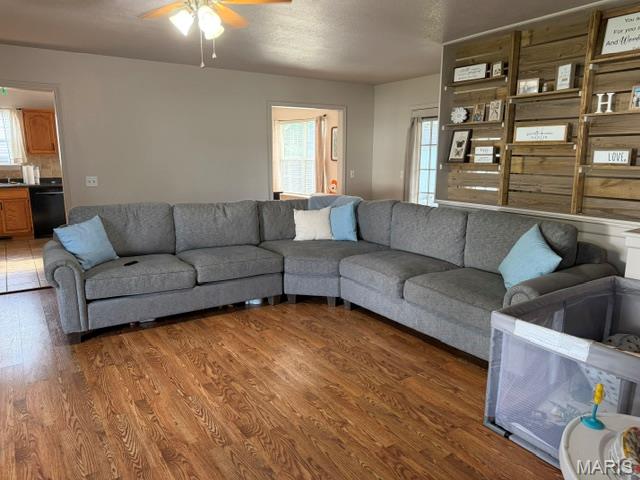 914 Pine Property Photo 5