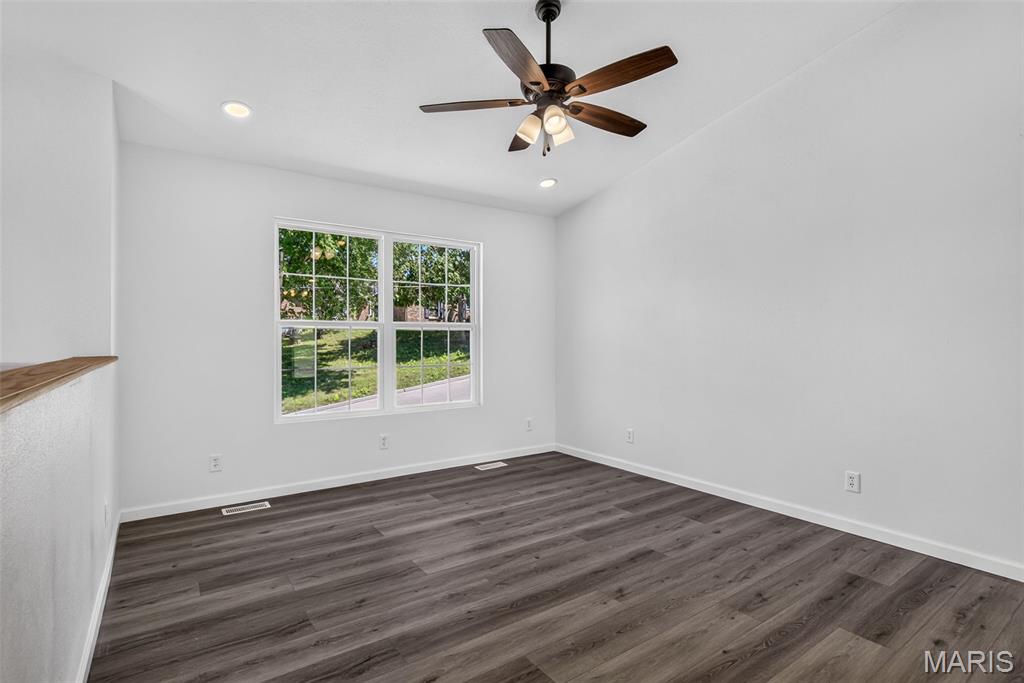 812 Kennett St Property Photo 4