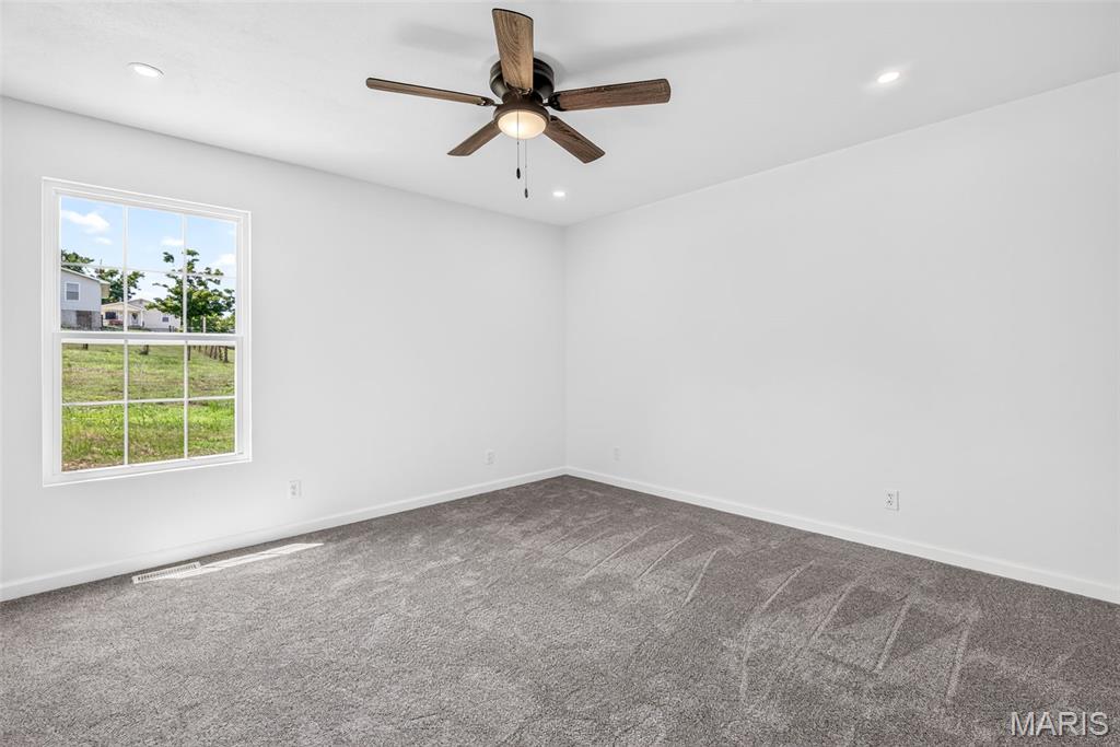 812 Kennett St Property Photo 24