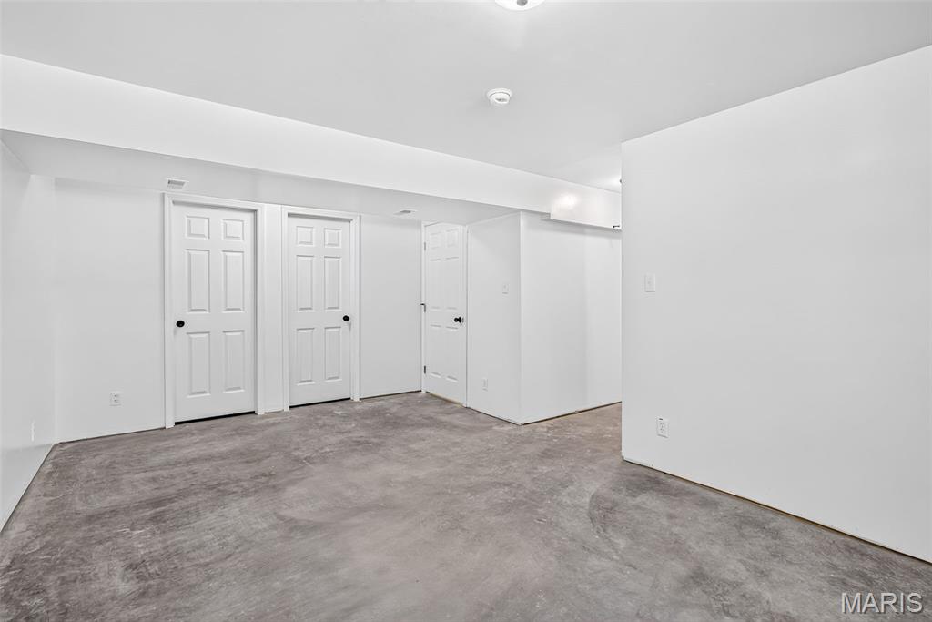 812 Kennett St Property Photo 29