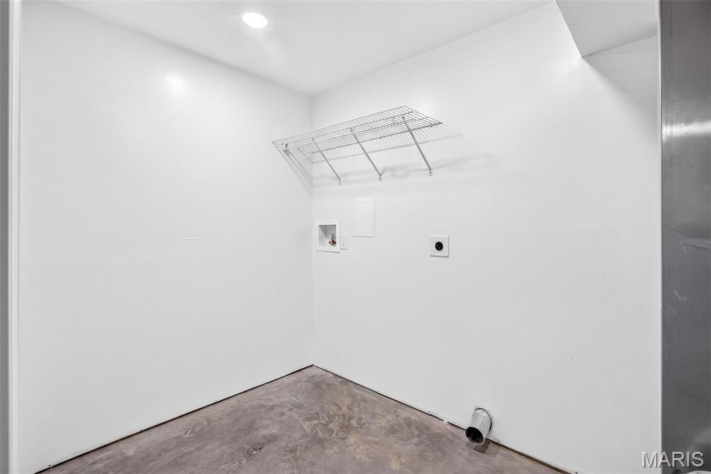812 Kennett St Property Photo 31