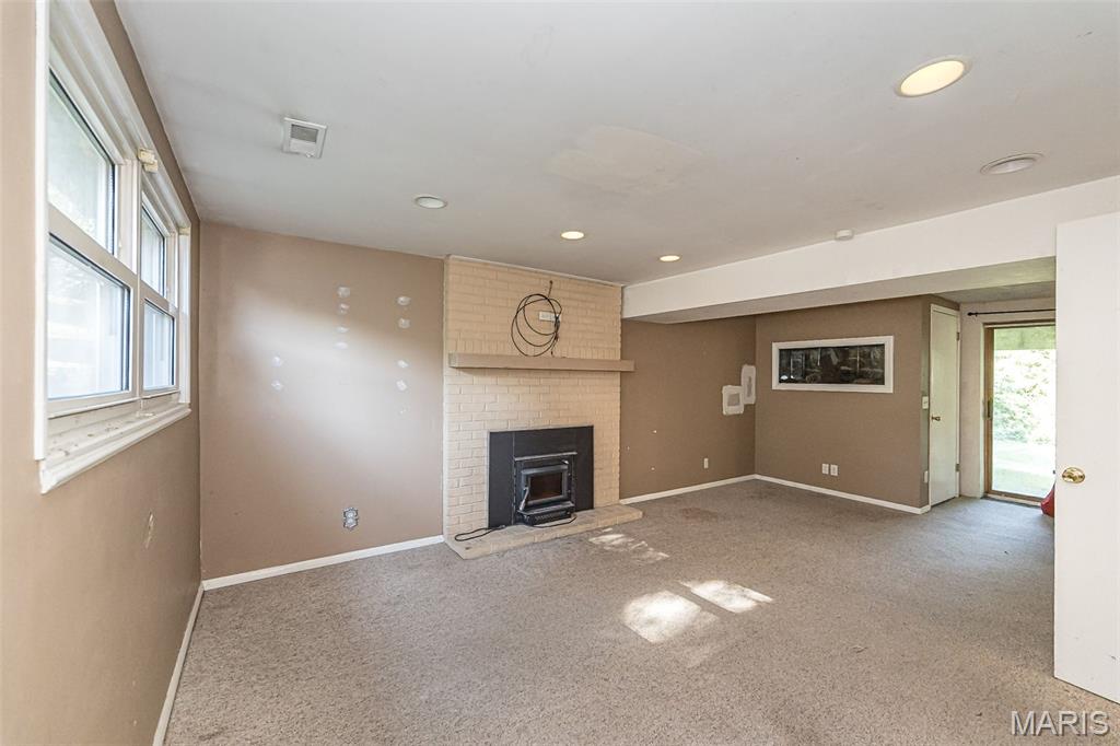 2120 Devonshire Drive Property Photo 16