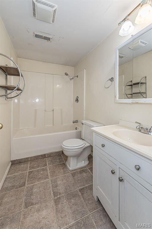 2120 Devonshire Drive Property Photo 19