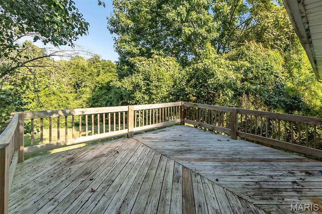 2120 Devonshire Drive Property Photo 21