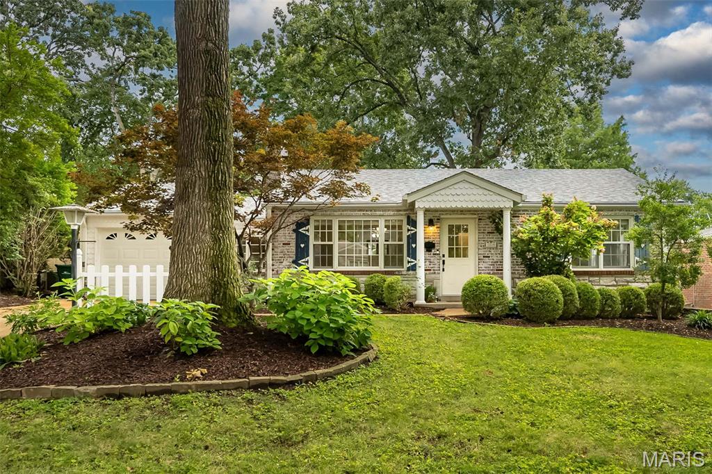 1119 Cheshire Lane