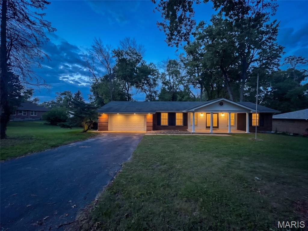 27 Nob Hill Drive Property Photo 3