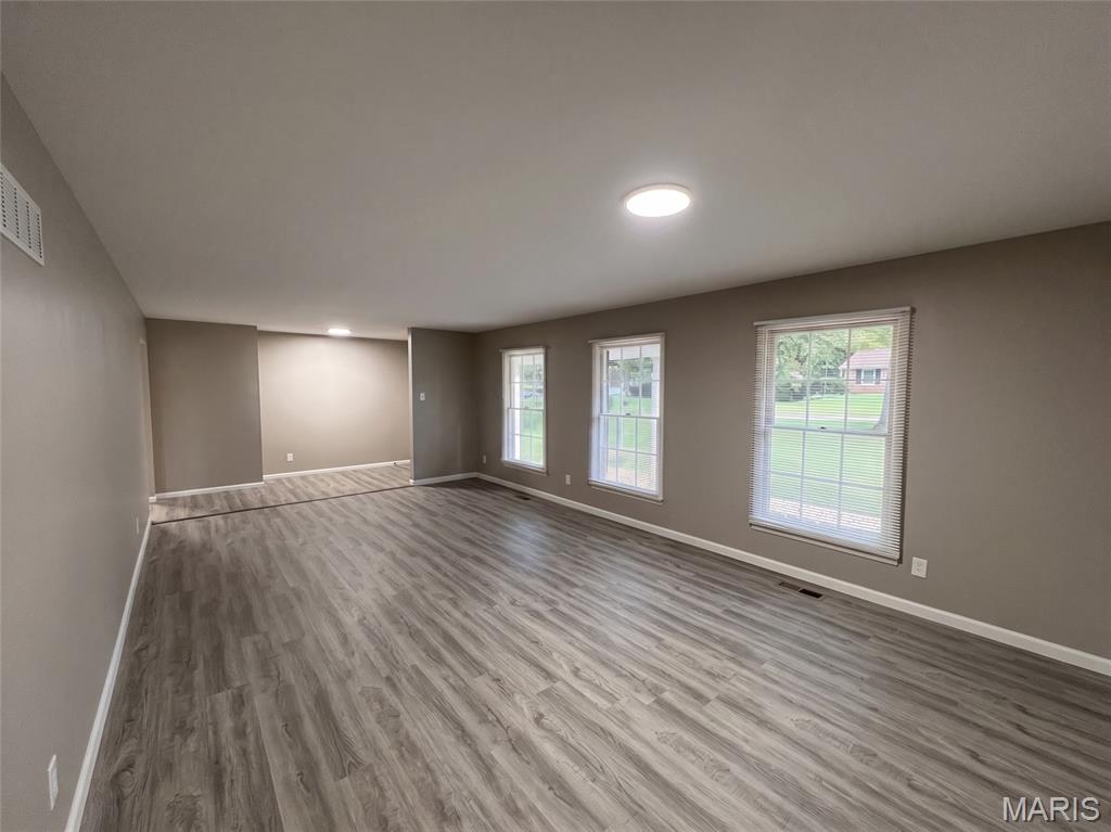 27 Nob Hill Drive Property Photo 13