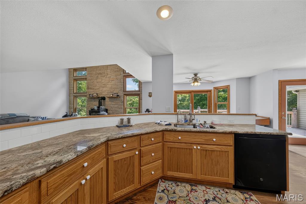 1574 Turkeyfoot Road Property Photo 28