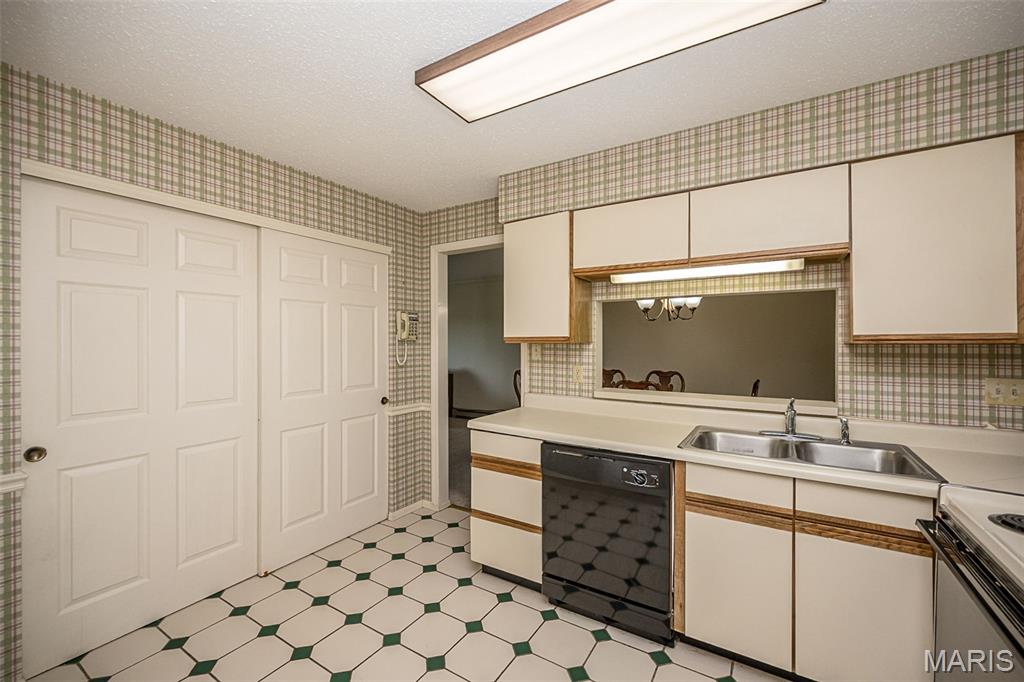 12929 Portulaca Drive 211 Property Photo 8