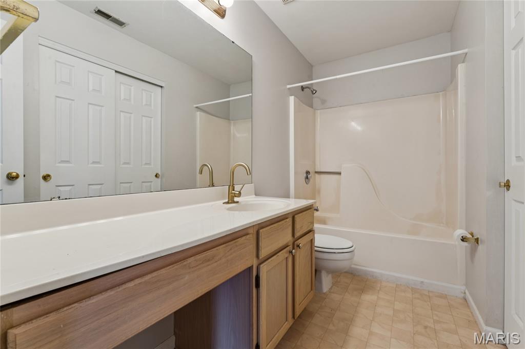 5028 Bischoff Avenue Property Photo 22